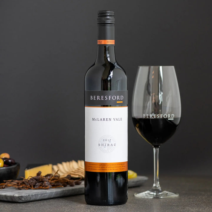 Discover the main ingredients in red wine and find